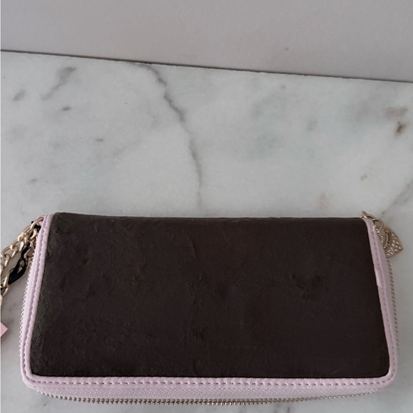 $42 Juicy Couture Brown and Pink Women's Wallet - Picture 8 of 10